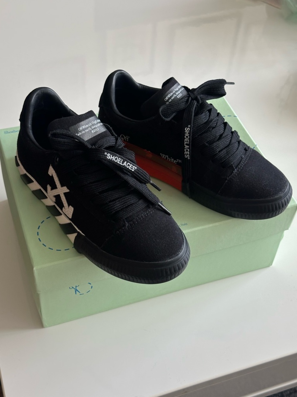 Off-White Black Canvas Vulcanized Sneakers. PRINT on the sole. Size 35.5/36 WO